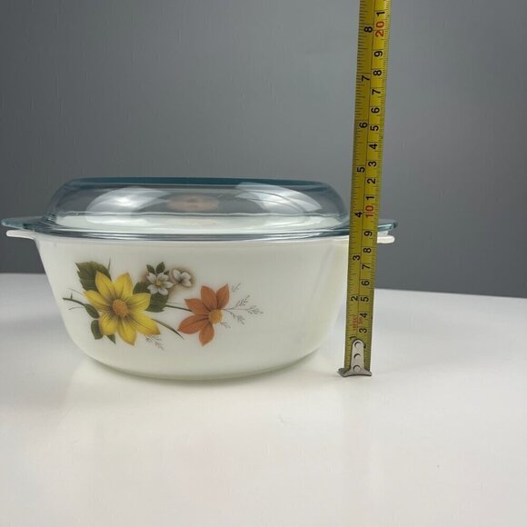 VTG Pyrex JAJ autumn glory round casserole 2 pt. made in England - Picture 12 of 12